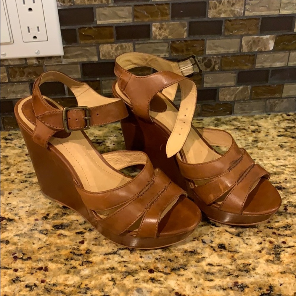 Frye wedge Sandal